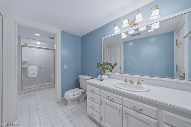 31900 Pinetree Road, Pepper Pike, OH 44124