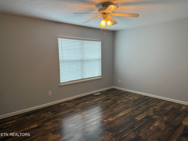 320 Chilhowee School Rd, Seymour, TN 37865