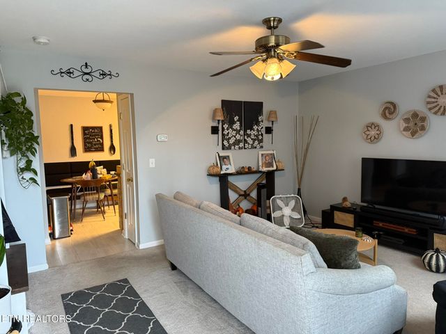 320 Chilhowee School Rd, Seymour, TN 37865