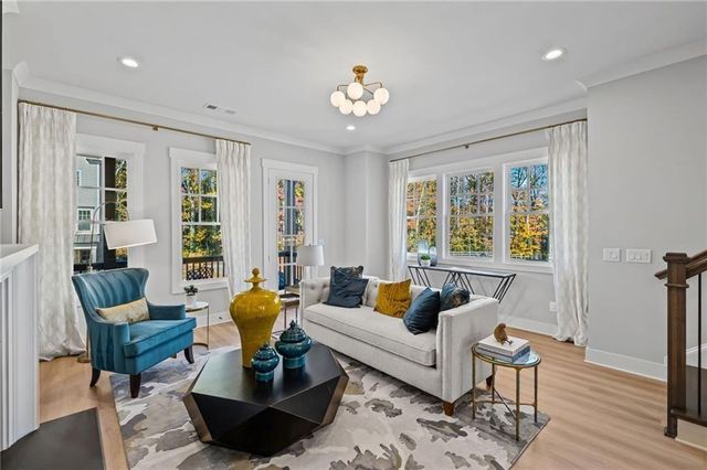 1957 Flying Scotsman Drive 23, Kennesaw, GA 30144