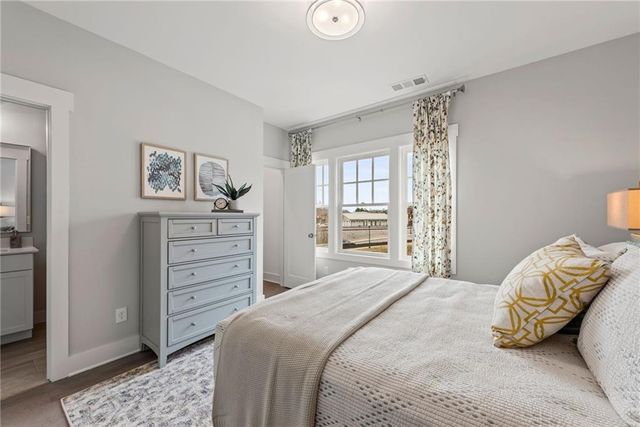 1957 Flying Scotsman Drive 23, Kennesaw, GA 30144