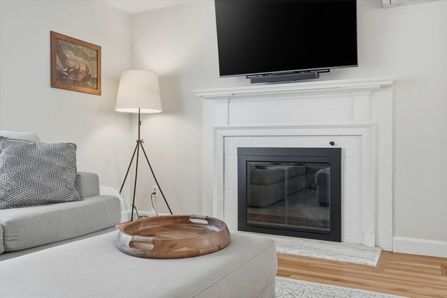 42 Matthies St, Beverly, MA 01915
