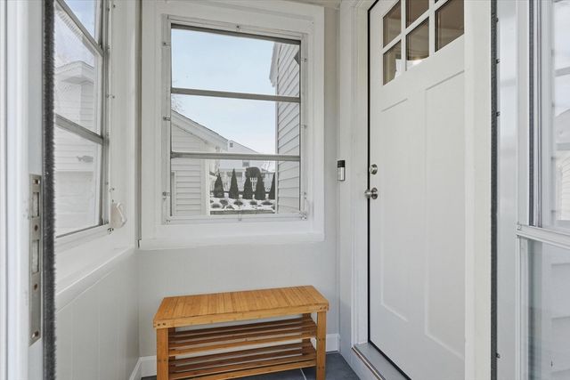 42 Matthies St, Beverly, MA 01915