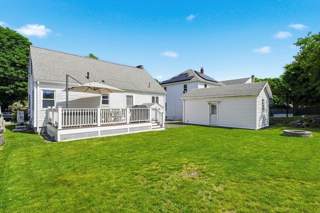 42 Matthies St, Beverly, MA 01915