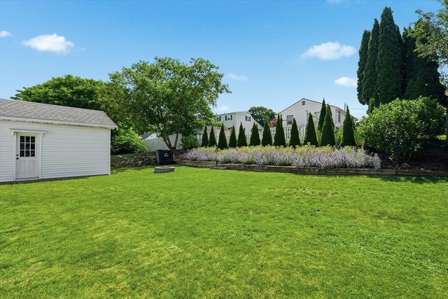 42 Matthies St, Beverly, MA 01915