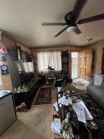 348 Daisy Avenue, Long Beach, CA 90802