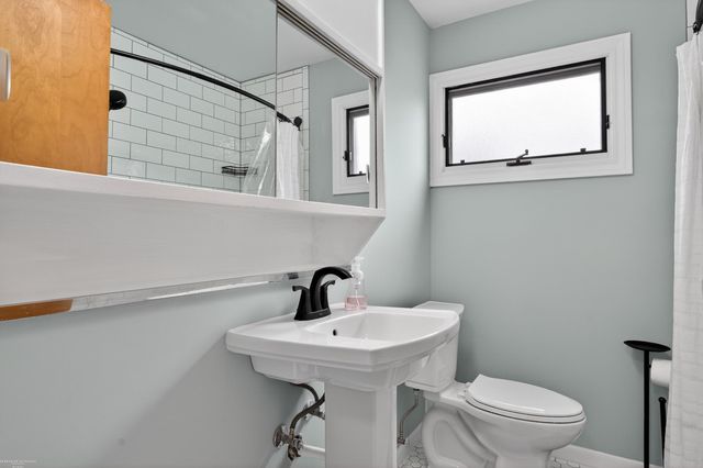 26206 Dale Court, Roseville, MI 48066