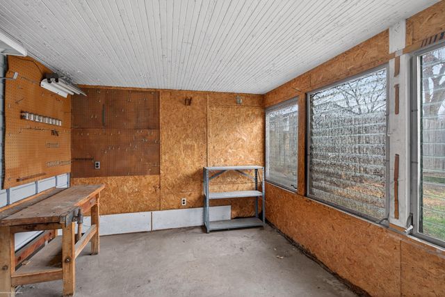 26206 Dale Court, Roseville, MI 48066