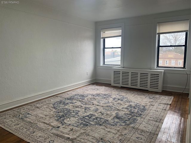 203 Willis Avenue 3E, Mineola, NY 11501