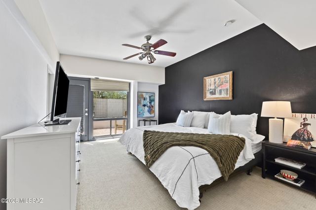 137 S Shadow Creek Place, Tucson, AZ 85748