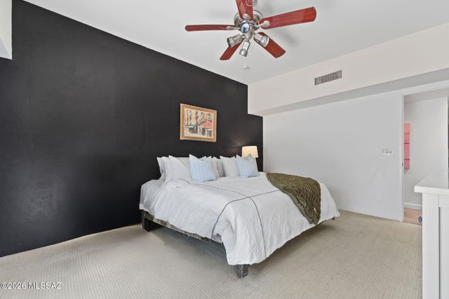 137 S Shadow Creek Place, Tucson, AZ 85748