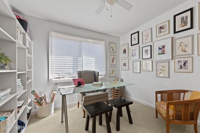 137 S Shadow Creek Place, Tucson, AZ 85748