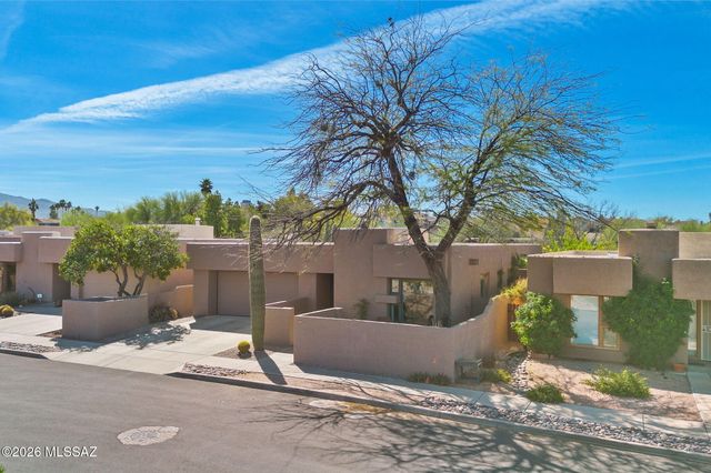 137 S Shadow Creek Place, Tucson, AZ 85748