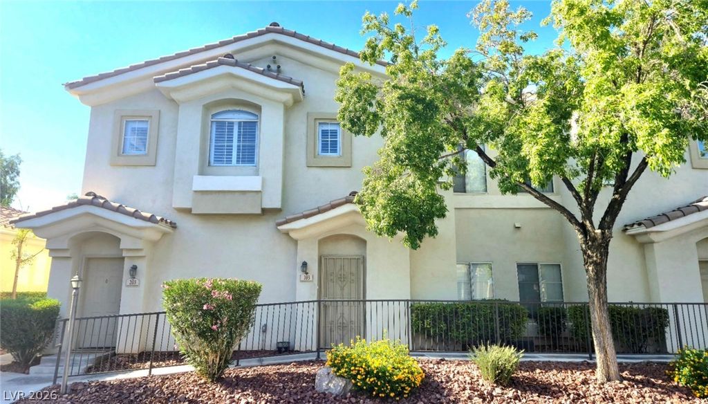 10001 Crimson Palisades Place 103, Las Vegas, NV 89144 — photo 2