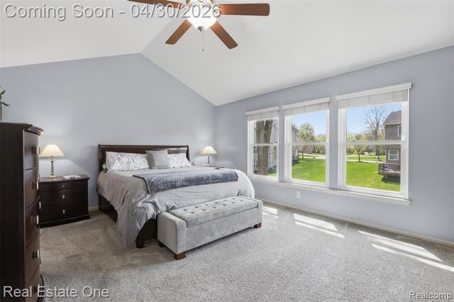 143 Blackberry Drive, White Lake, MI 48386