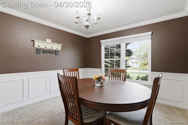 143 Blackberry Drive, White Lake, MI 48386