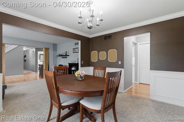 143 Blackberry Drive, White Lake, MI 48386