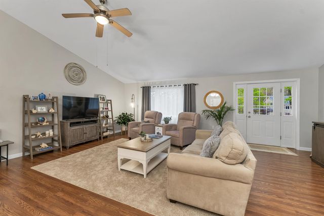 13 Broadview Drive, Sanbornton, NH 03269
