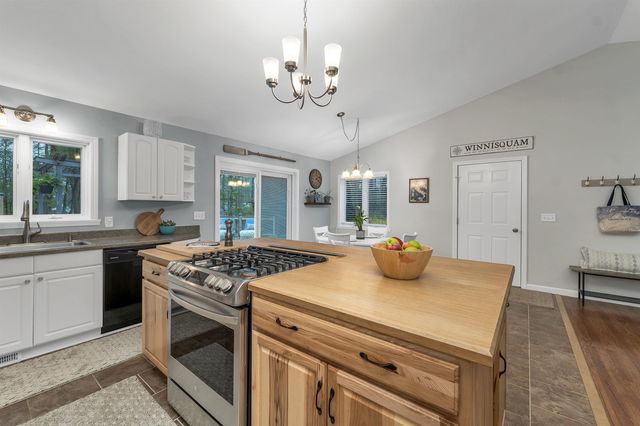 13 Broadview Drive, Sanbornton, NH 03269