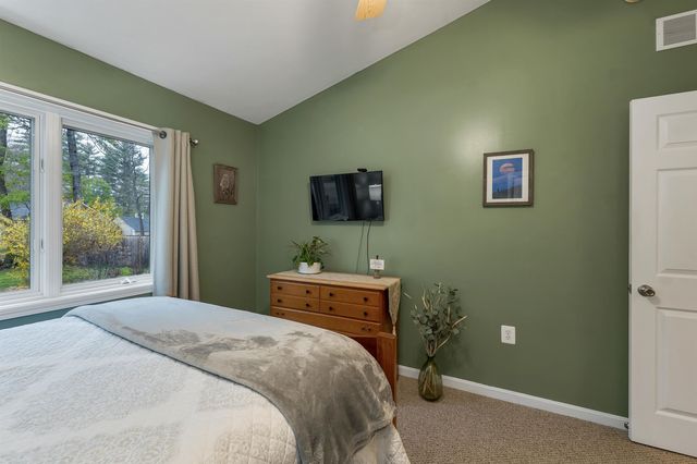 13 Broadview Drive, Sanbornton, NH 03269