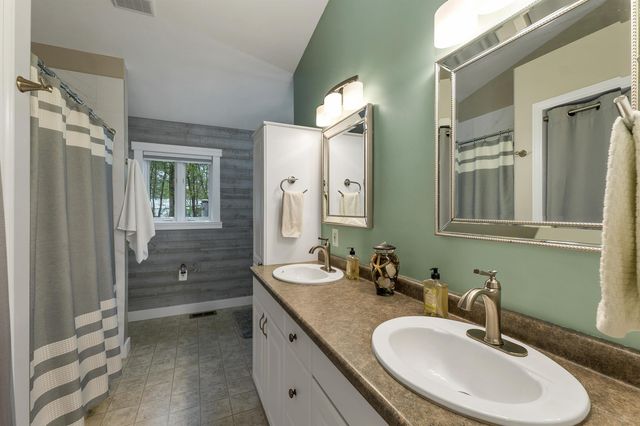 13 Broadview Drive, Sanbornton, NH 03269