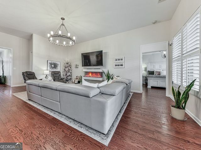 206 Canyon Fairway Trace, Canton, GA 30114