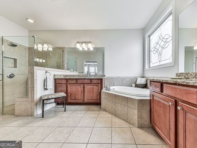 206 Canyon Fairway Trace, Canton, GA 30114