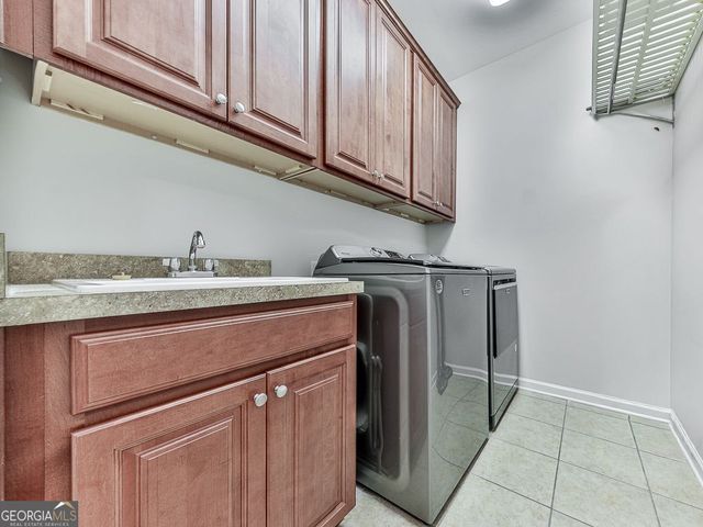 206 Canyon Fairway Trace, Canton, GA 30114