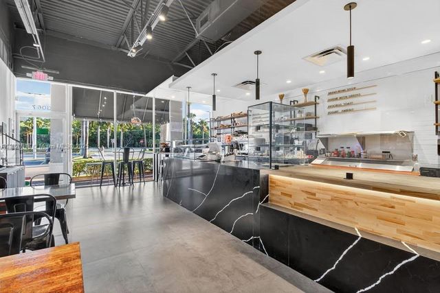 Bakery For Sale in North Miami Beach, North Miami Beach, FL 33160