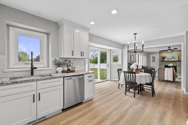 1322 Silent Sunday COURT, Racine, WI 53402