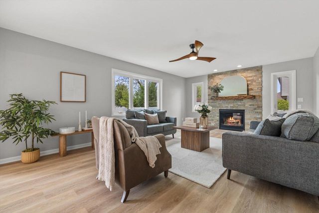 1322 Silent Sunday COURT, Racine, WI 53402