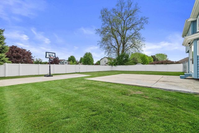1322 Silent Sunday COURT, Racine, WI 53402