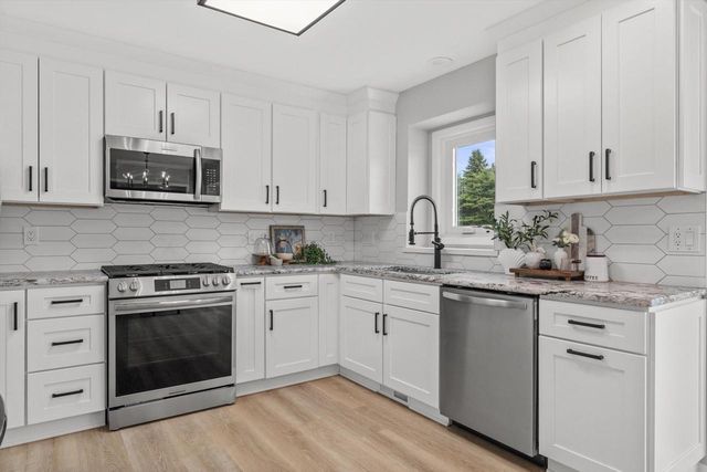 1322 Silent Sunday COURT, Racine, WI 53402