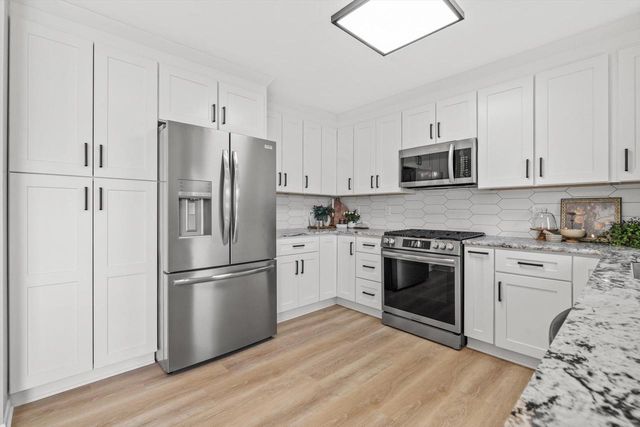 1322 Silent Sunday COURT, Racine, WI 53402