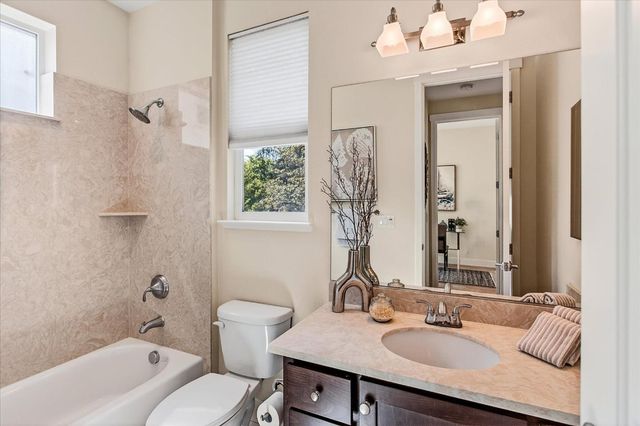 1942 San Luis Avenue, Mountain View, CA 94043