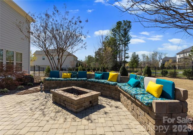 16703 Monocacy Boulevard, Huntersville, NC 28078