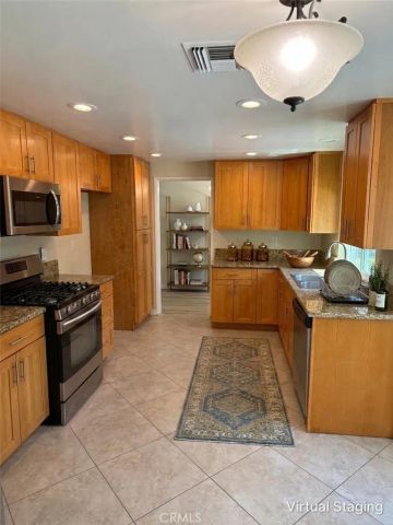 18599 Calle Vista, Porter Ranch, CA 91326