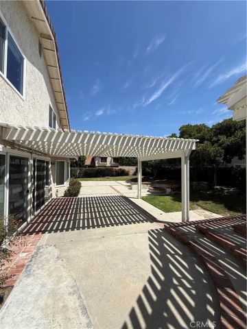 18599 Calle Vista, Porter Ranch, CA 91326