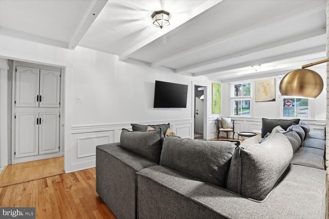 135 S CEDAR ST, Lititz, PA 17543