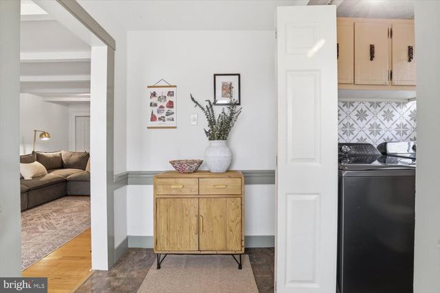 135 S CEDAR ST, Lititz, PA 17543