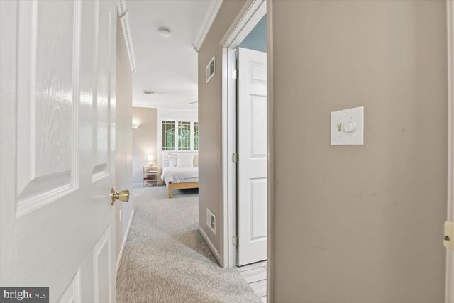135 S CEDAR ST, Lititz, PA 17543