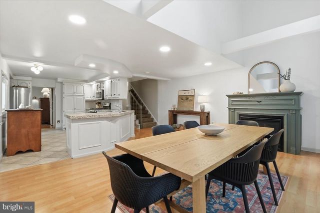 135 S CEDAR ST, Lititz, PA 17543