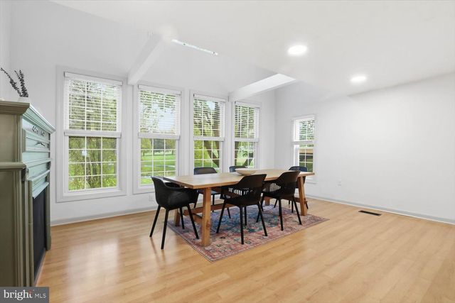 135 S CEDAR ST, Lititz, PA 17543