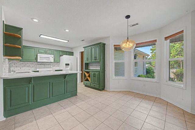 4 Sarum Lane, Bella Vista, AR 72714