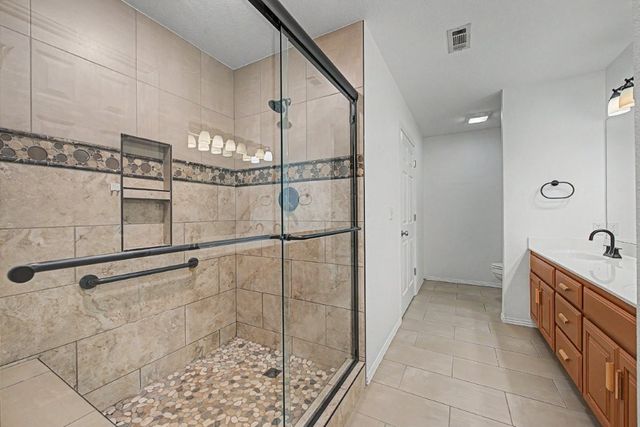 4 Sarum Lane, Bella Vista, AR 72714