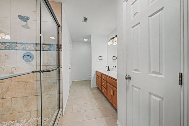 4 Sarum Lane, Bella Vista, AR 72714