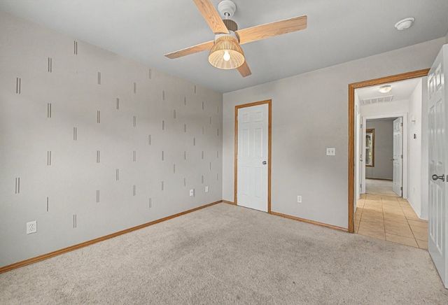 4 Sarum Lane, Bella Vista, AR 72714