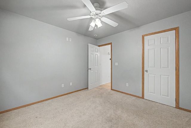4 Sarum Lane, Bella Vista, AR 72714