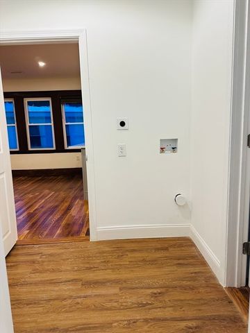 105 Nottinghill Rd 2, Boston, MA 02135