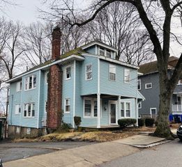 105 Nottinghill Rd 2, Boston, MA 02135